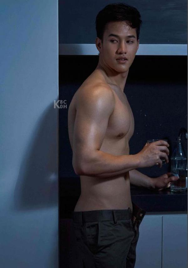 Riziist-Magazine-Issue-03-–-PALM-amp-TOR