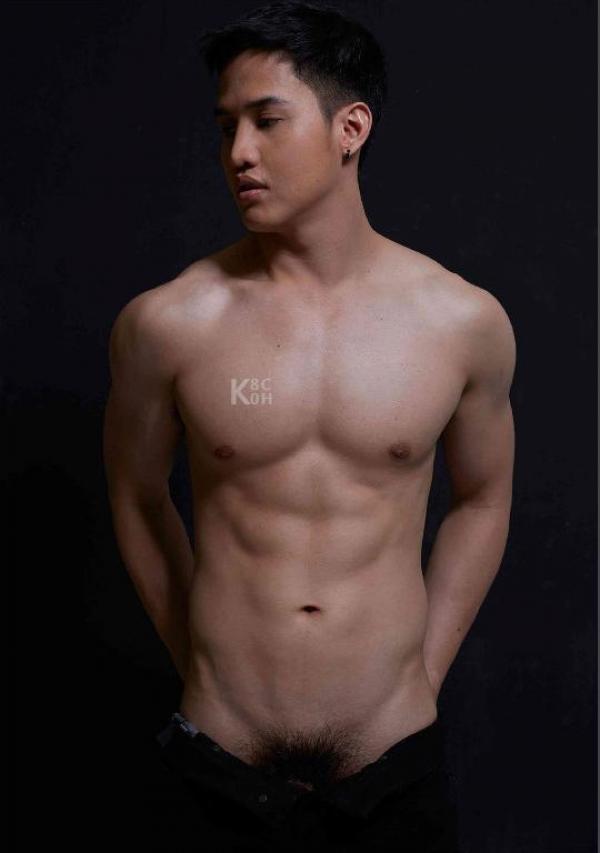 Riziist-Magazine-Issue-03-–-PALM-amp-TOR