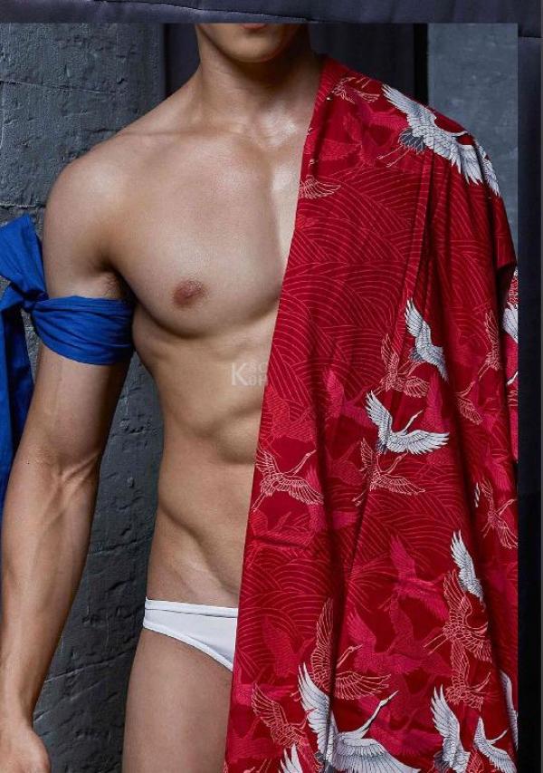 Riziist-Magazine-Issue-03-–-PALM-amp-TOR