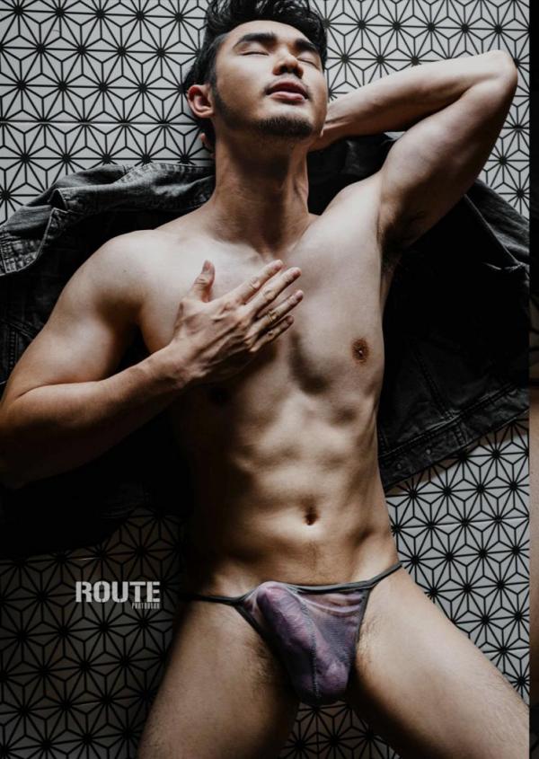 Route-Photobook-No.04-version-nude-Ebook