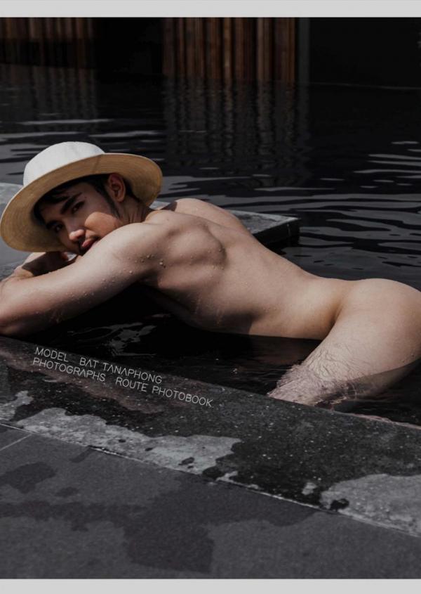 Route-Photobook-No.04-version-nude-Ebook