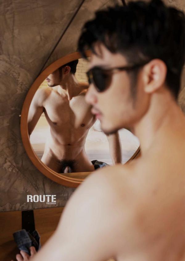 Route-Photobook-No.04-version-nude-Ebook