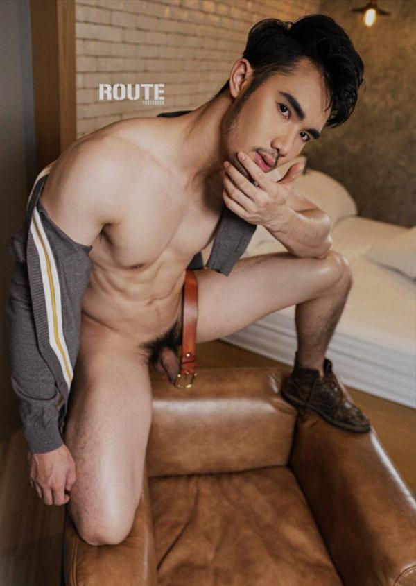 Route-Photobook-No.04-version-nude-Ebook