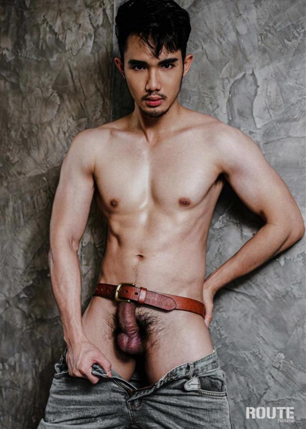 Route-Photobook-No.04-version-nude-Ebook