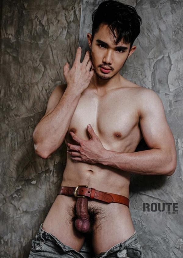 Route-Photobook-No.04-version-nude-Ebook