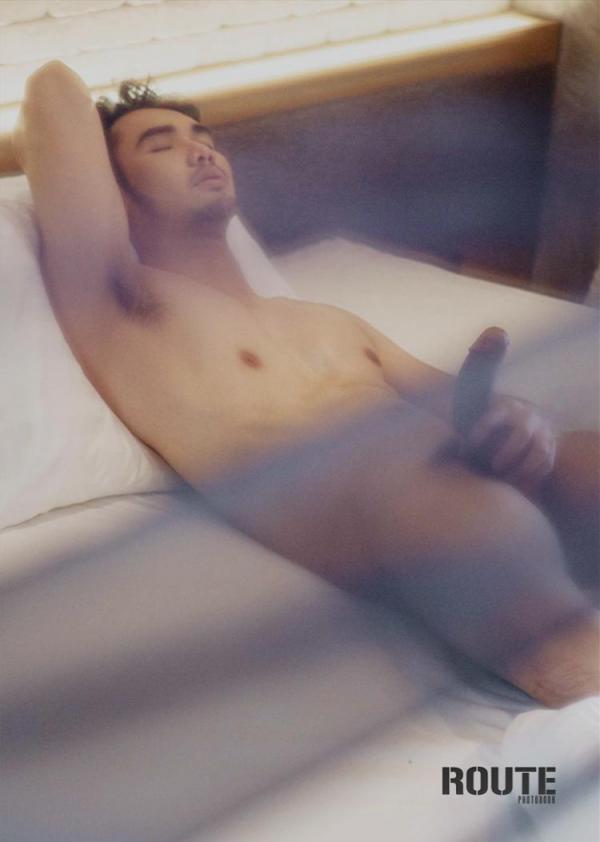 Route-Photobook-No.04-version-nude-Ebook