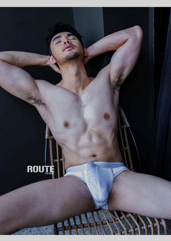 Route-Photobook-No.04-version-nude-Ebook