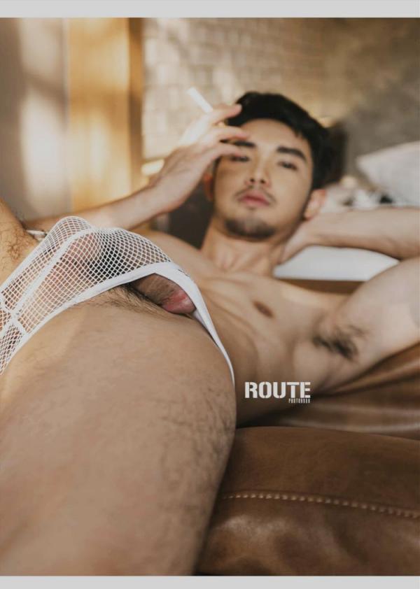 Route-Photobook-No.04-version-nude-Ebook