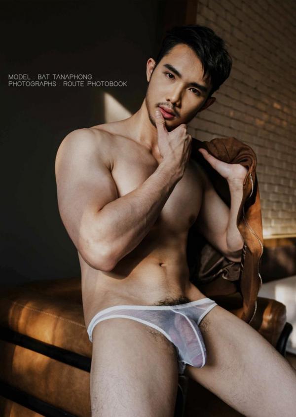 Route-Photobook-No.04-version-nude-Ebook