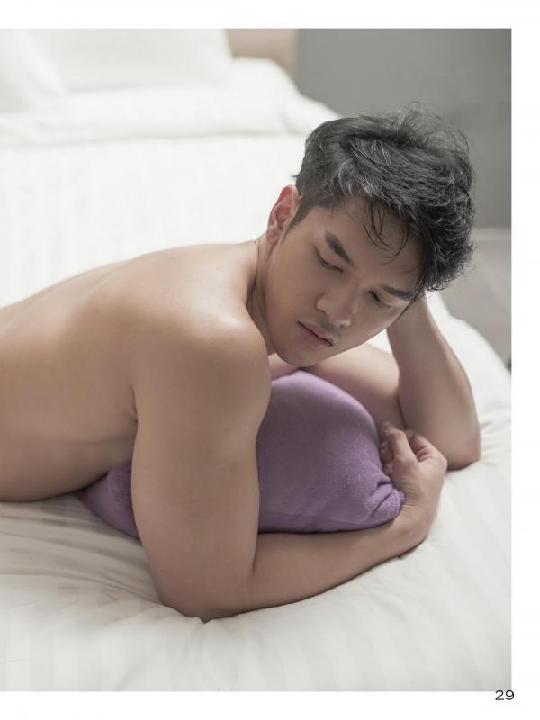 STRAIGHT-04--MOS--EbookVideo-