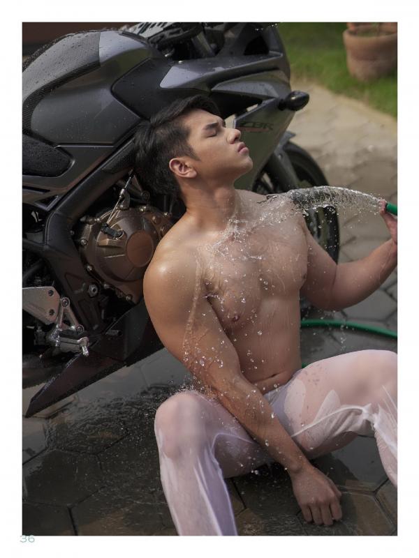 STRAIGHT-04--MOS--EbookVideo-