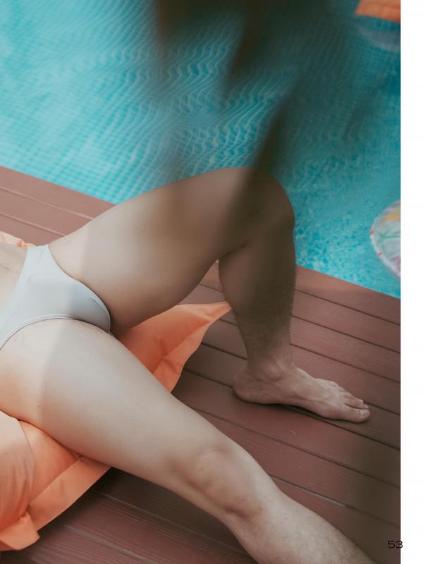 STRAIGHT-04--MOS--EbookVideo-