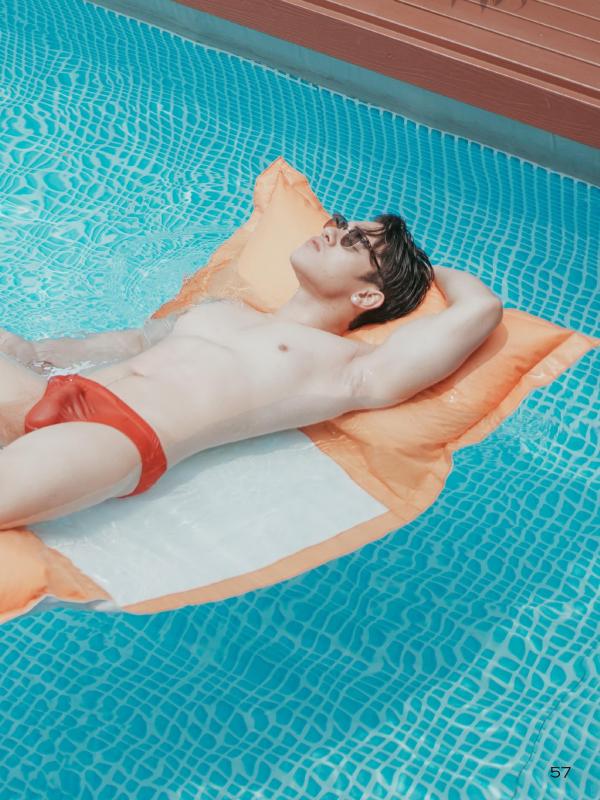 STRAIGHT-04--MOS--EbookVideo-