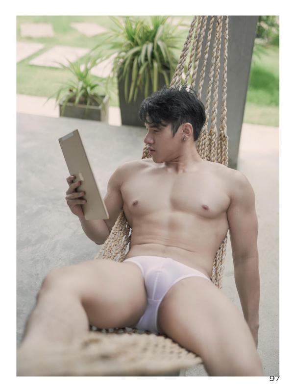 STRAIGHT-04--MOS--EbookVideo-