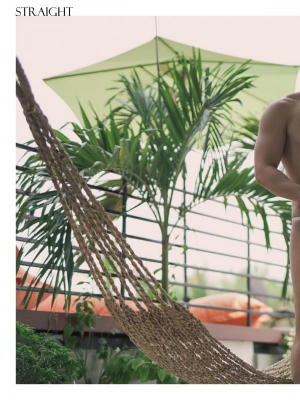 STRAIGHT-04--MOS--EbookVideo-