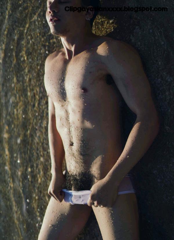 STRAIGHT-NO.05--FORD