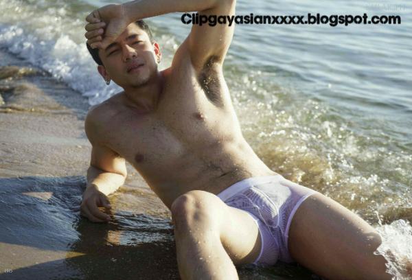 STRAIGHT-NO.05--FORD