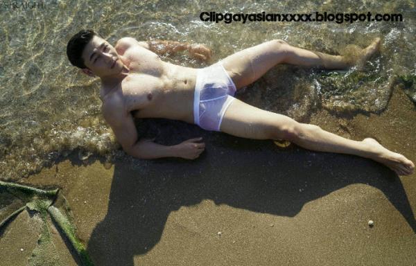 STRAIGHT-NO.05--FORD