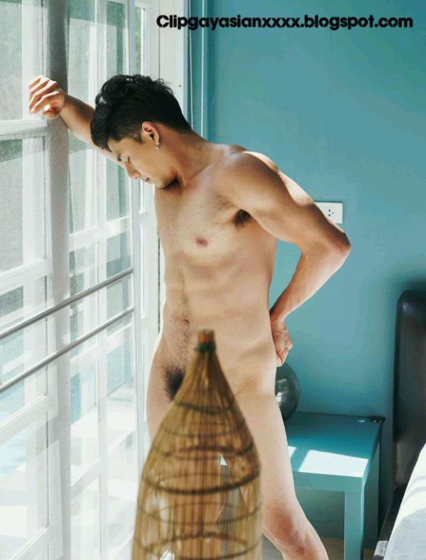 STRAIGHT-NO.05--FORD