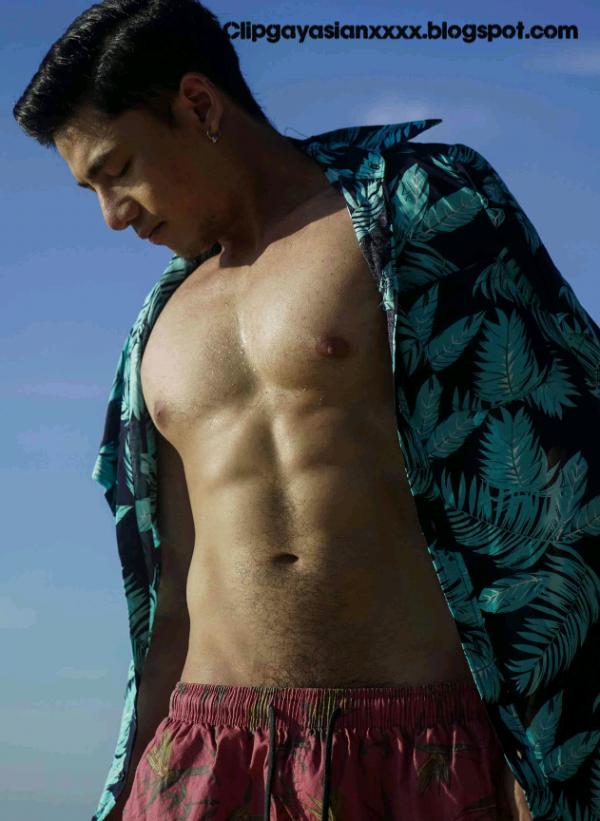 STRAIGHT-NO.05--FORD