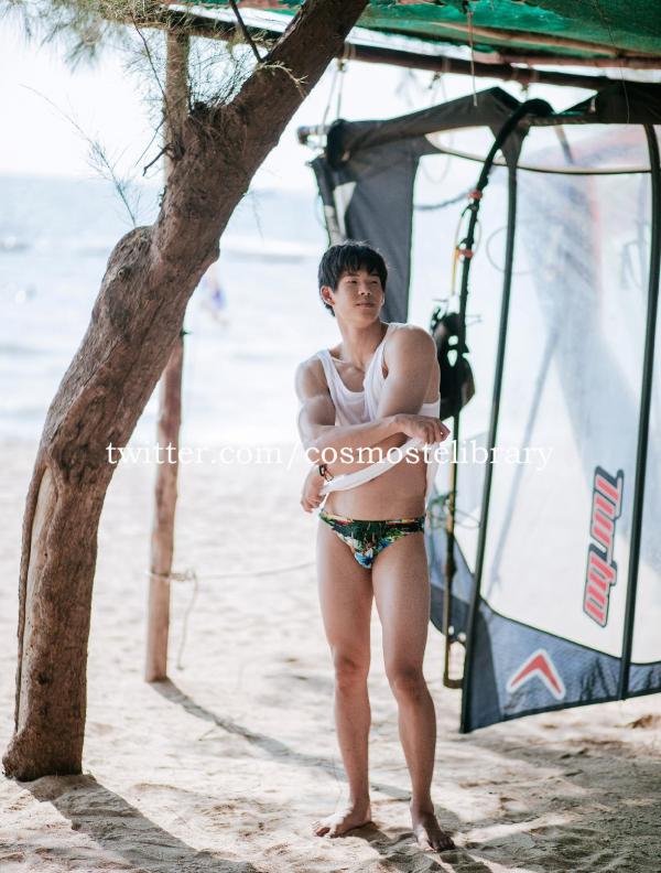 Saturday-02--Pon-On-The-Beach