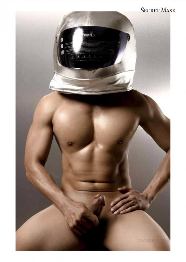Secret-Mask-02