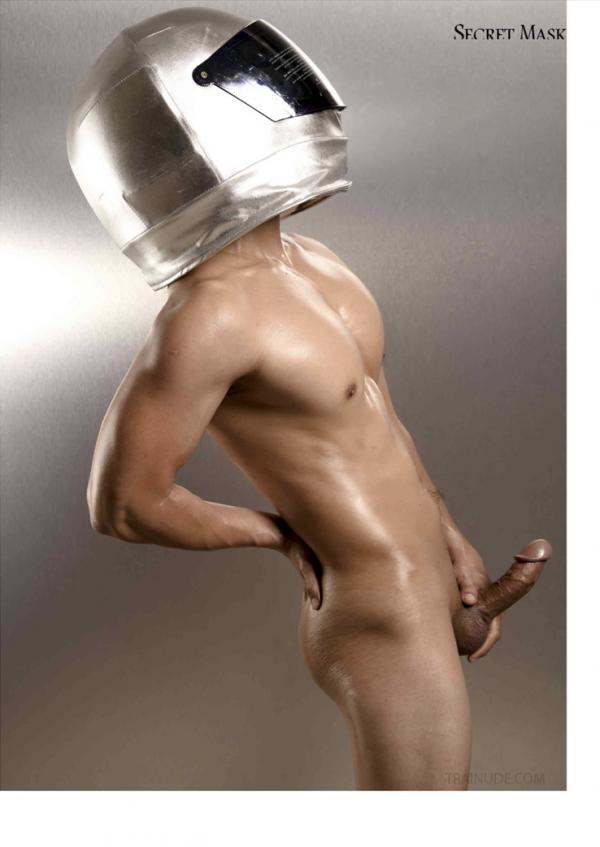 Secret-Mask-02