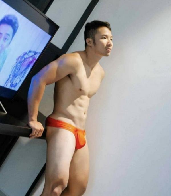 The-Gift--Tony-Chim-Nho