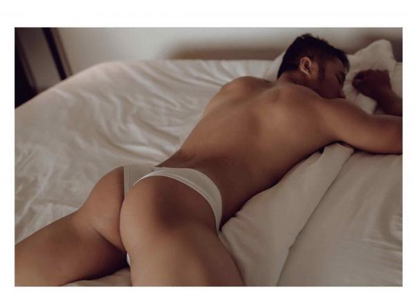 The-Gift--Tony-Chim-Nho