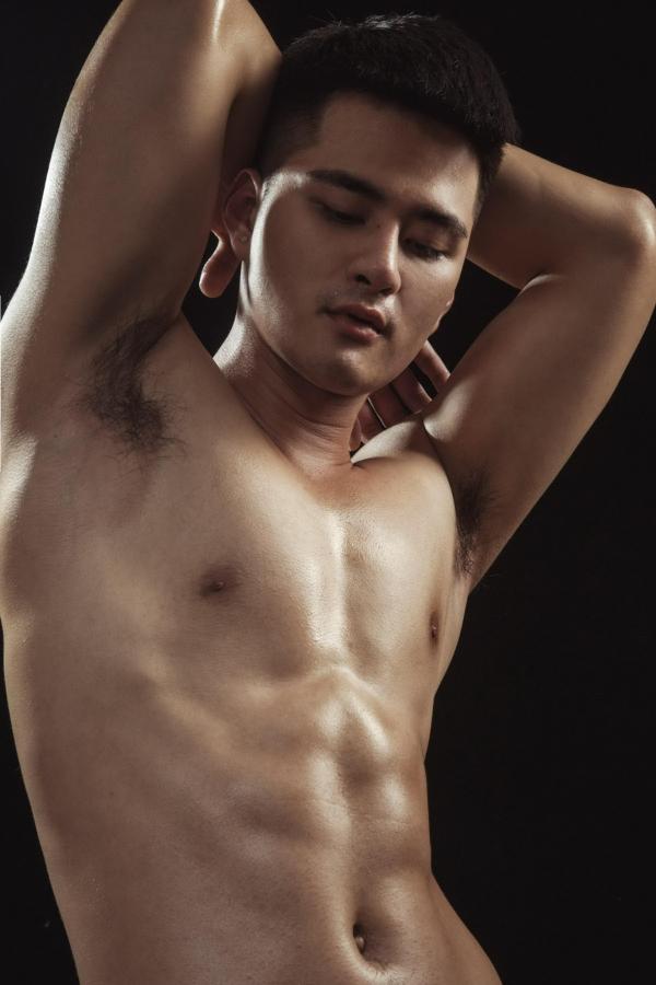 Toxxic-Issue1--Van-Thai--Ebook--Video-