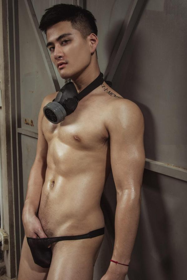 Toxxic-Issue1--Van-Thai--Ebook--Video-