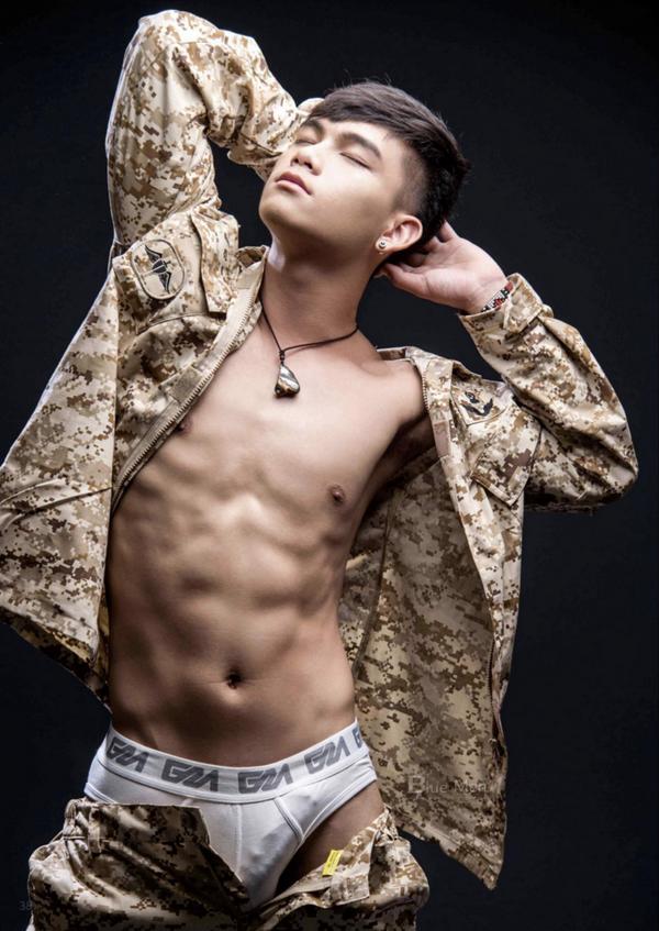 VIRILE-28--EbookVideo-