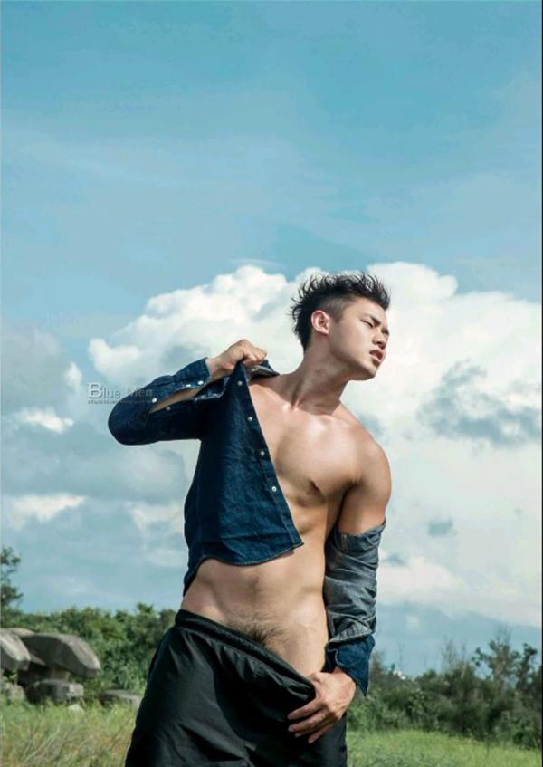 Virile-No.30-EbookVideo