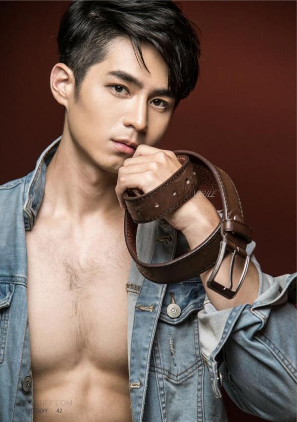 Virile-No.42-–-Nate-EbookVideo