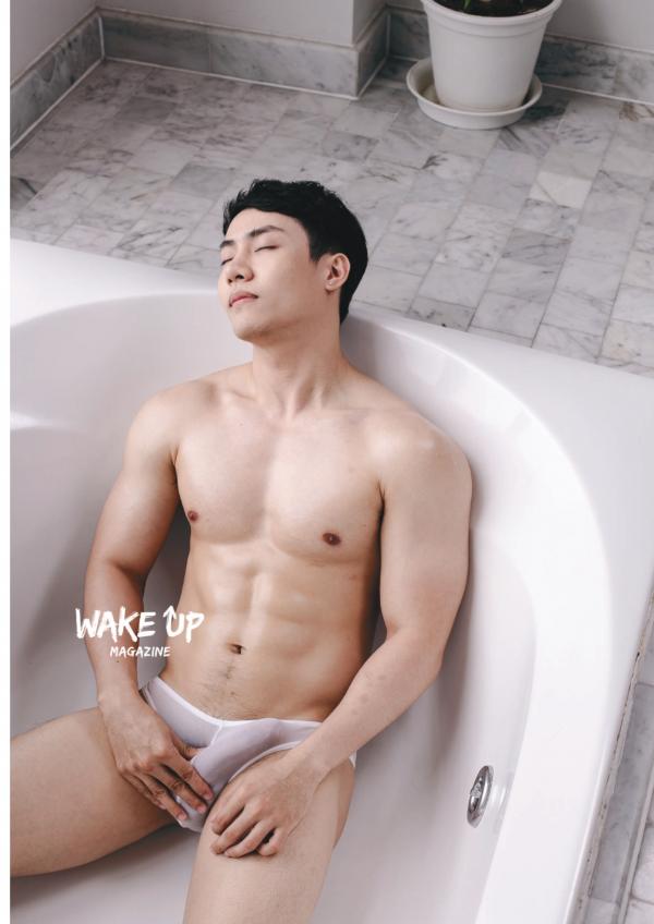 WAKE-UP-04--Hack-Sathaporn