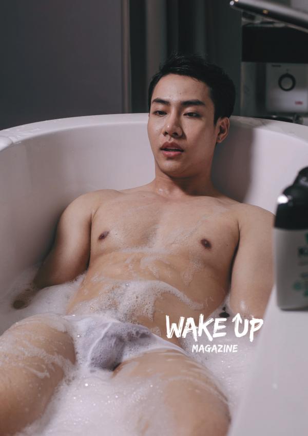 WAKE-UP-04--Hack-Sathaporn