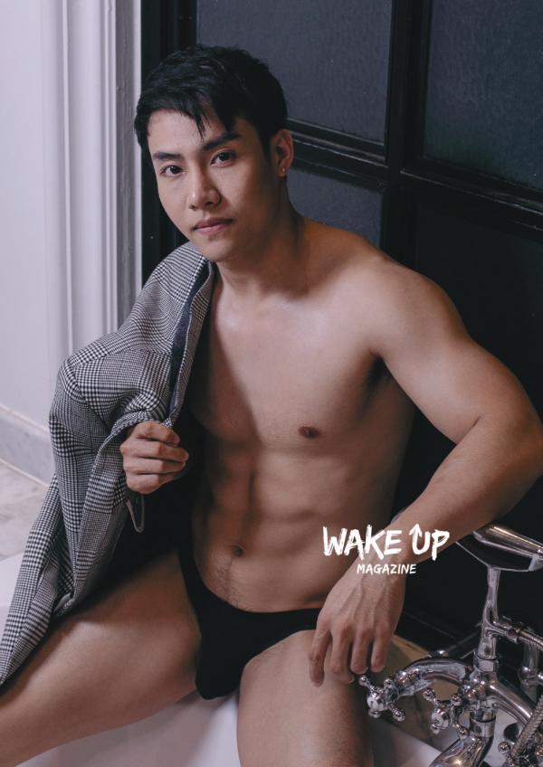 WAKE-UP-04--Hack-Sathaporn