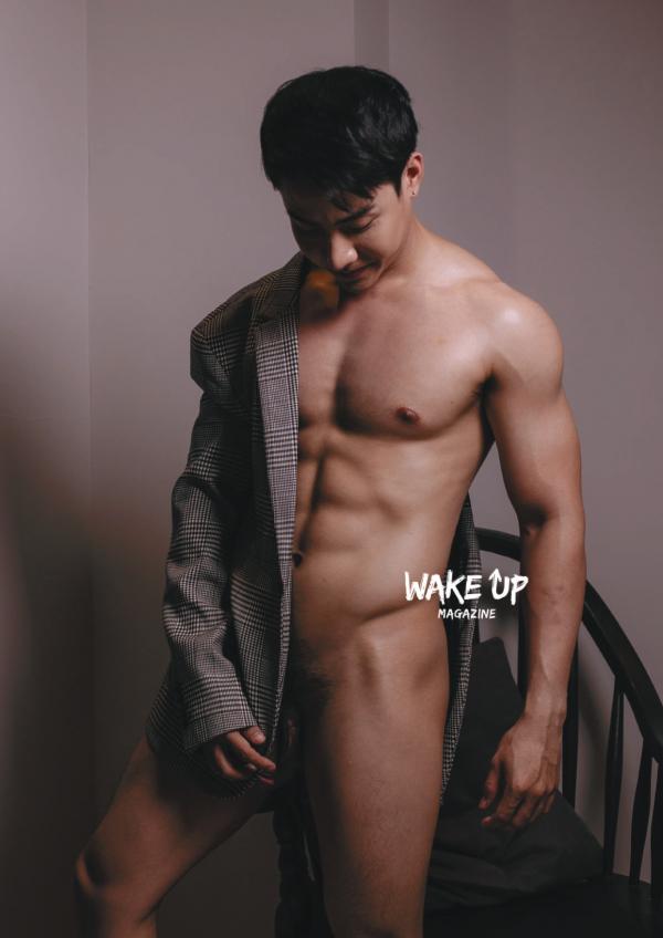 WAKE-UP-04--Hack-Sathaporn
