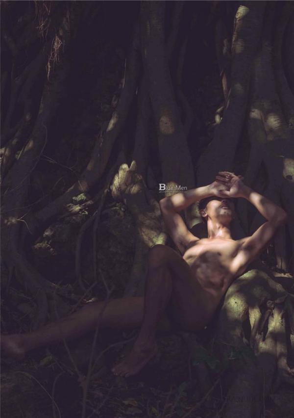 Whose-Man-No.32-EbookVideo