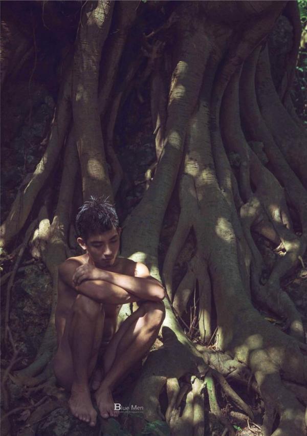 Whose-Man-No.32-EbookVideo