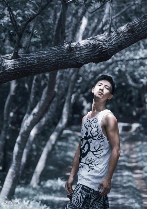 Whose-Man-No.32-EbookVideo