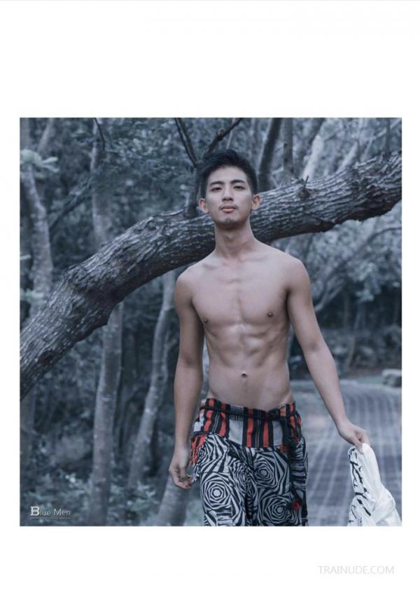 Whose-Man-No.32-EbookVideo