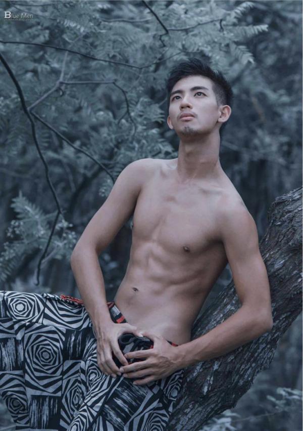 Whose-Man-No.32-EbookVideo