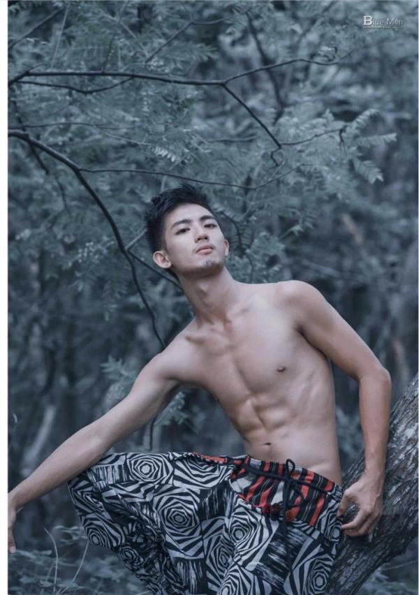 Whose-Man-No.32-EbookVideo