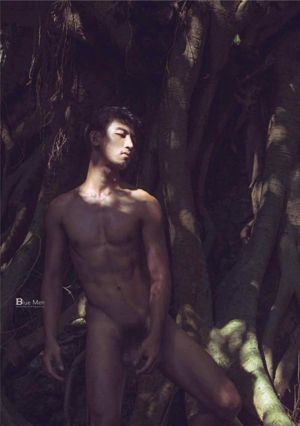 Whose-Man-No.32-EbookVideo