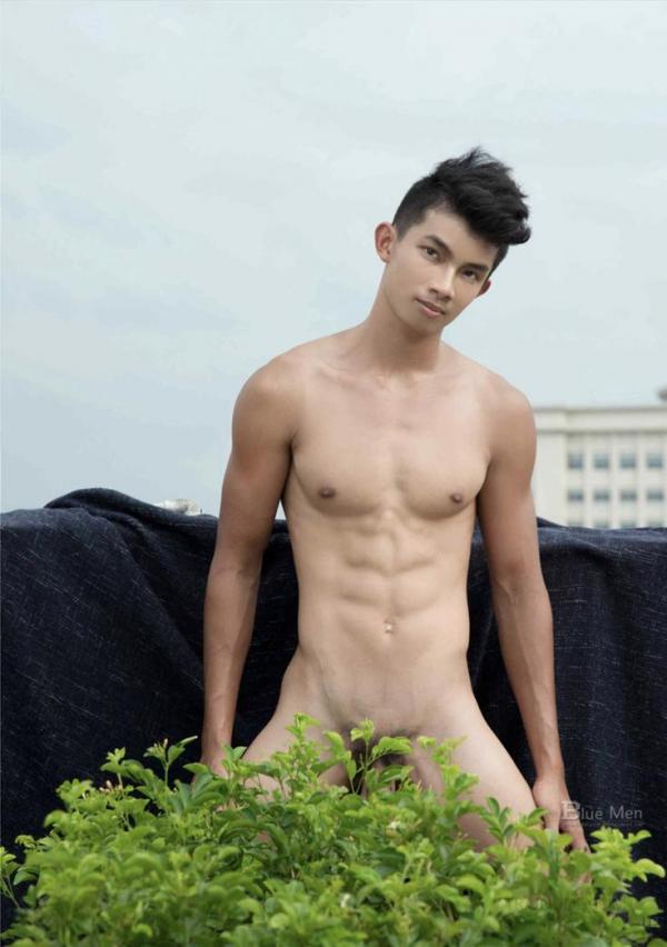 Whose-Man-No.90-EbookVideo