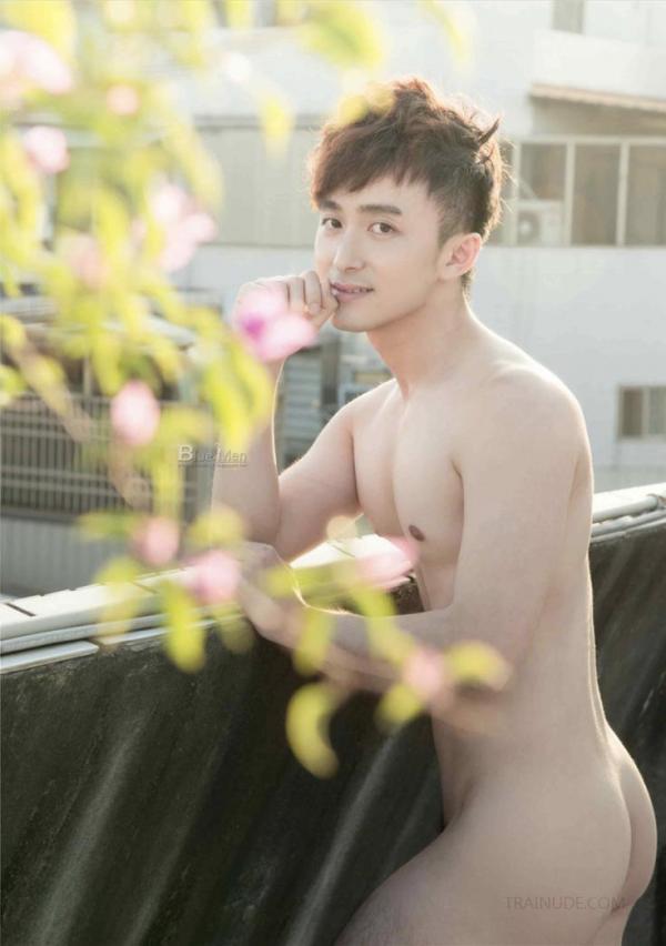 Whose-Man-No.92-EbookVideo