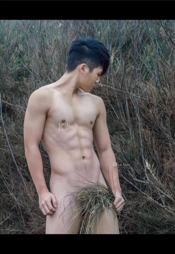 Whoseman-37-神秘的藝術工作者-REVISED-VERSION--吳敵