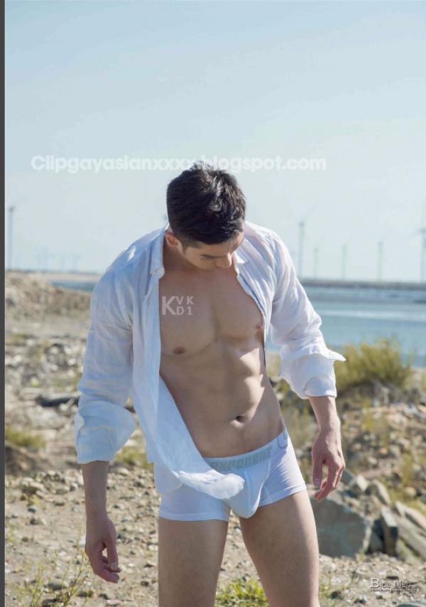 Whoseman-48-窺看優雅男神的碩大--拉斐爾