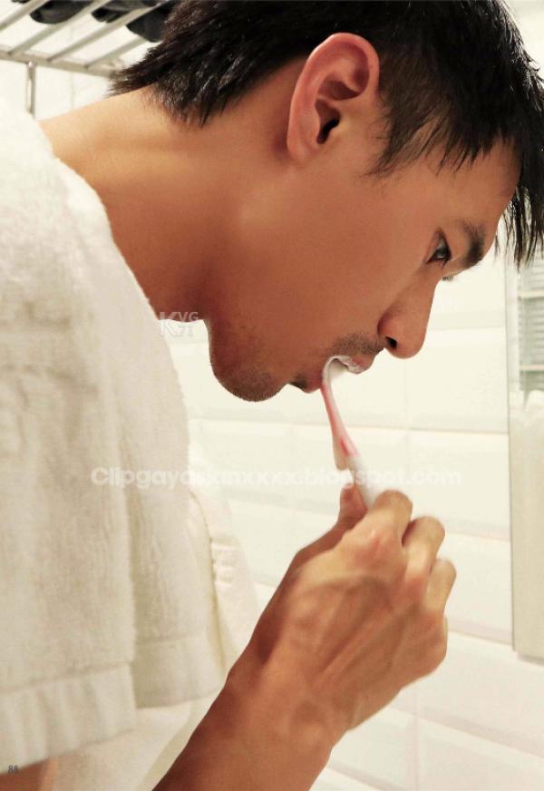 Whoseman-NO.49-人魚王子的愛情魔法--阿部--安東尼